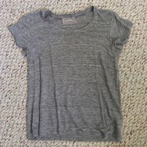 Everlane linen tshirt